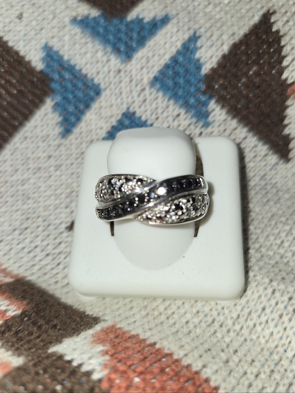 Sterling Silver Black & White Crisscross Ring